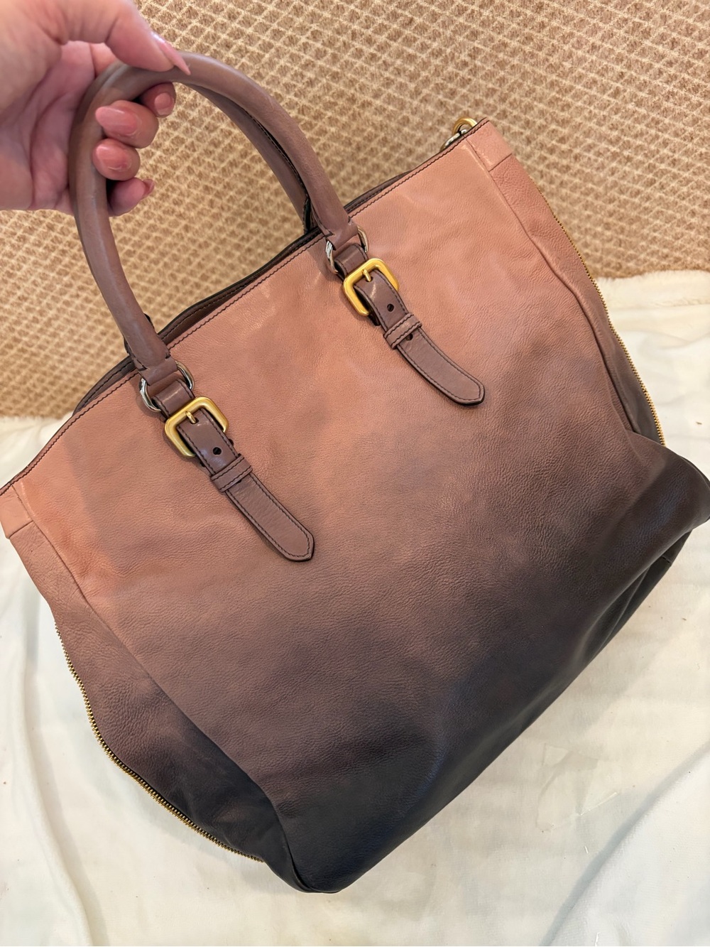 PRADA VITELLO DAINO LEATHER BAG - Picture 3 of 9